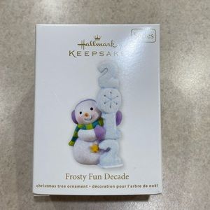 2012 Hallmark Keepsake Frosty Fun Decade NIB
